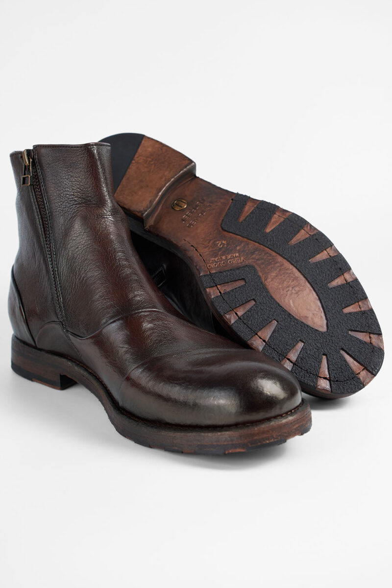 ASTON EDGE cigar-brown laceless ankle boots. - Image 4