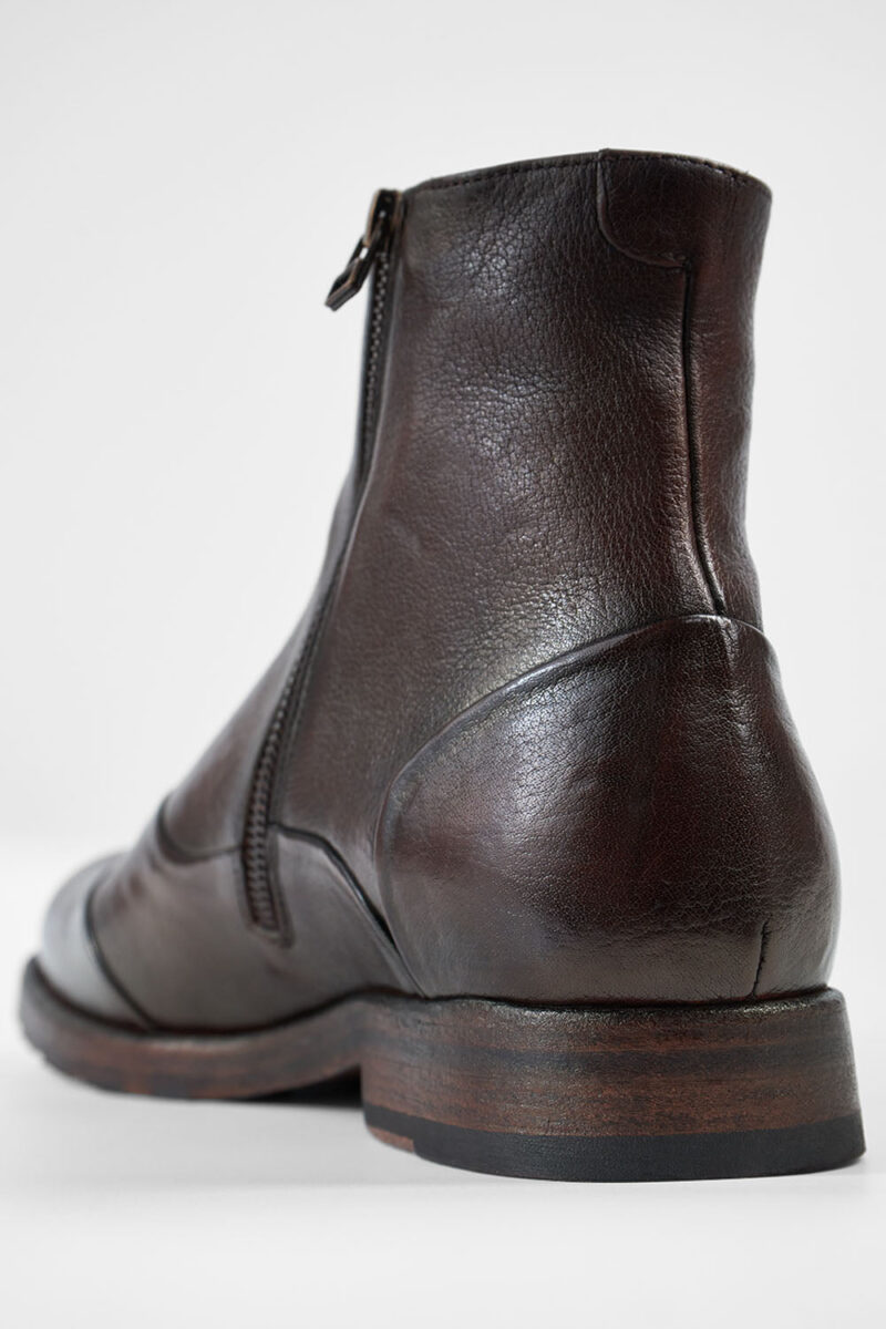 ASTON EDGE cigar-brown laceless ankle boots. - Image 6