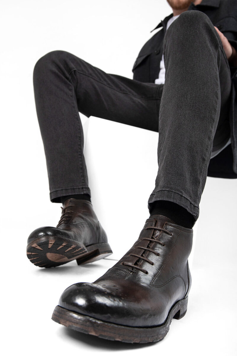 ASTON cigar-brown chukka boots. - Image 5