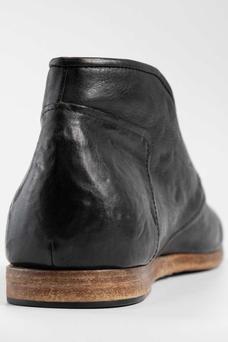 BRUCE rugged-black chukka boots. - Image 7