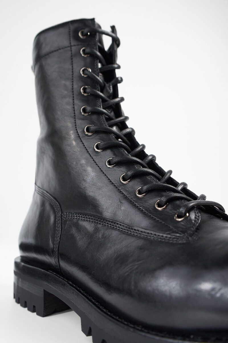 CAMDEN jet-black military boots. - Image 12