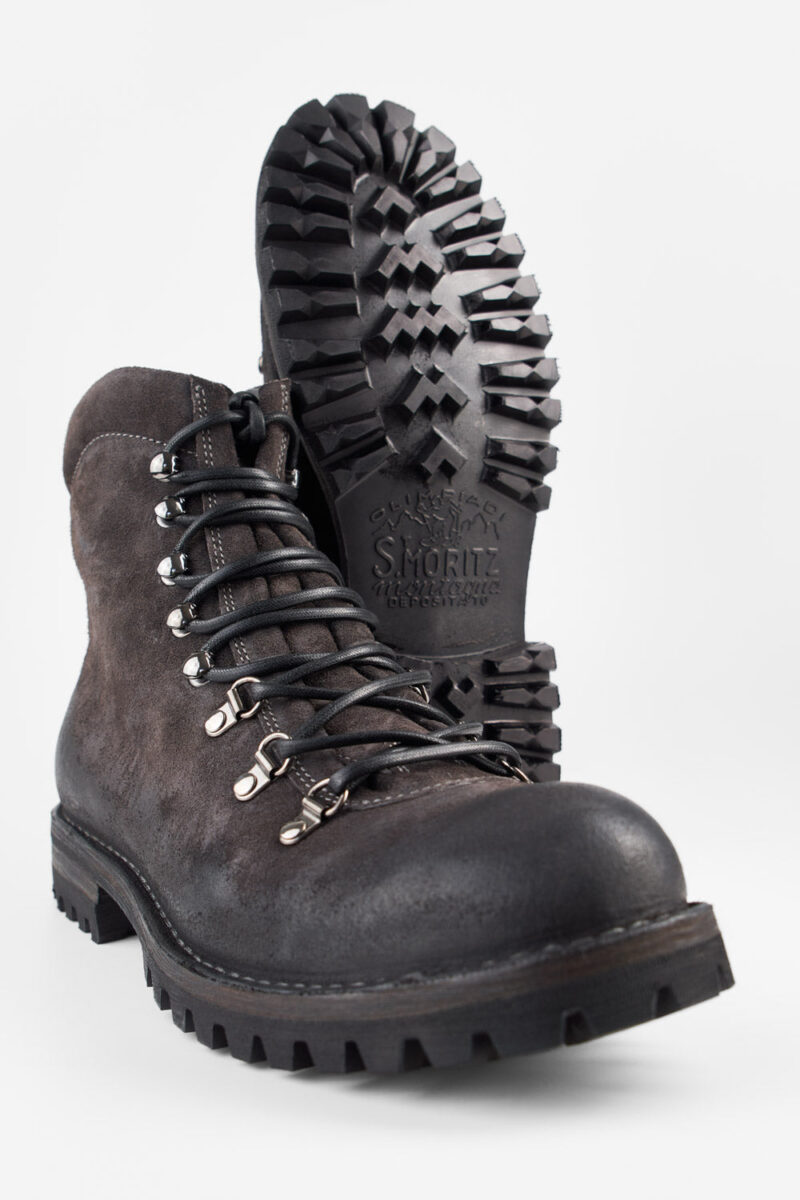 CAMDEN lava-grey suede combat boots. - Image 4