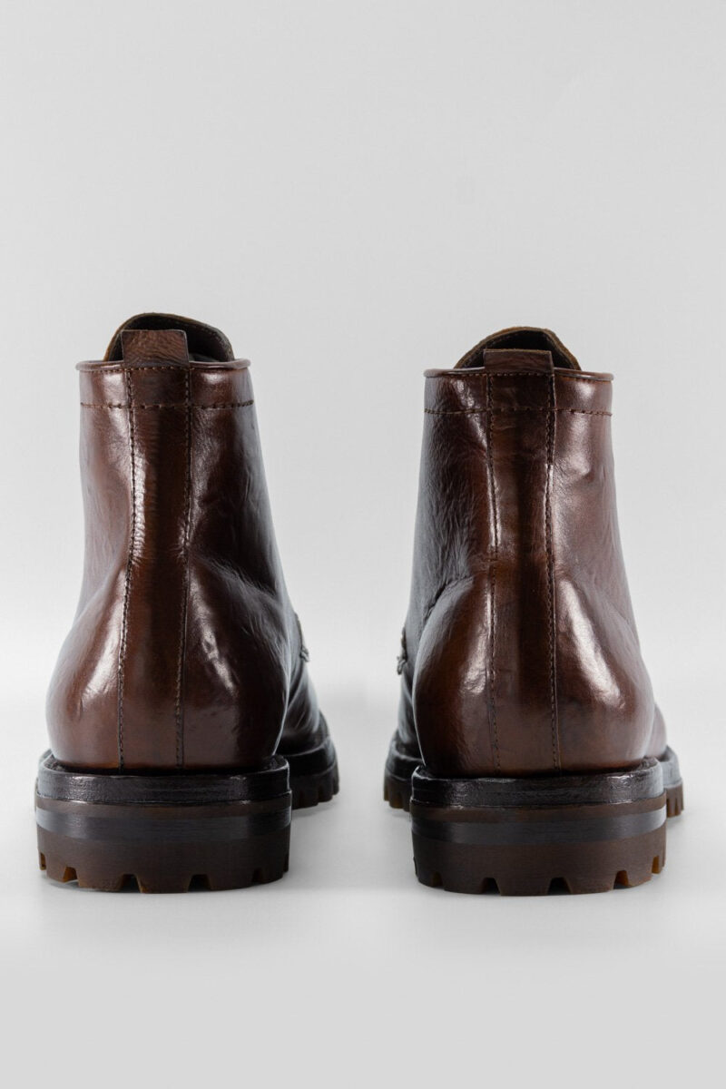 CAMDEN teak-brown ankle boots. - Image 5