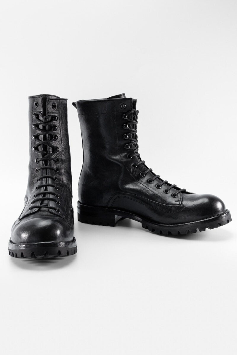 CAMDEN tar-black military boots. - Image 12