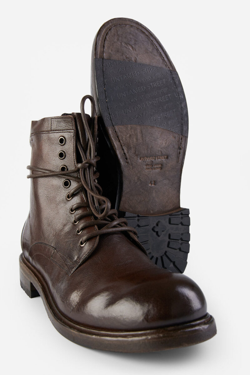 CURZON raw-timber military boots. - Image 5