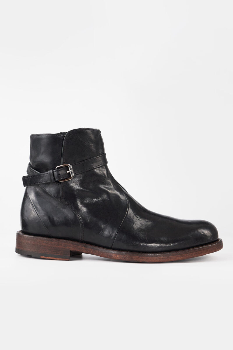 EYTON imperial-black laceless ankle boots.