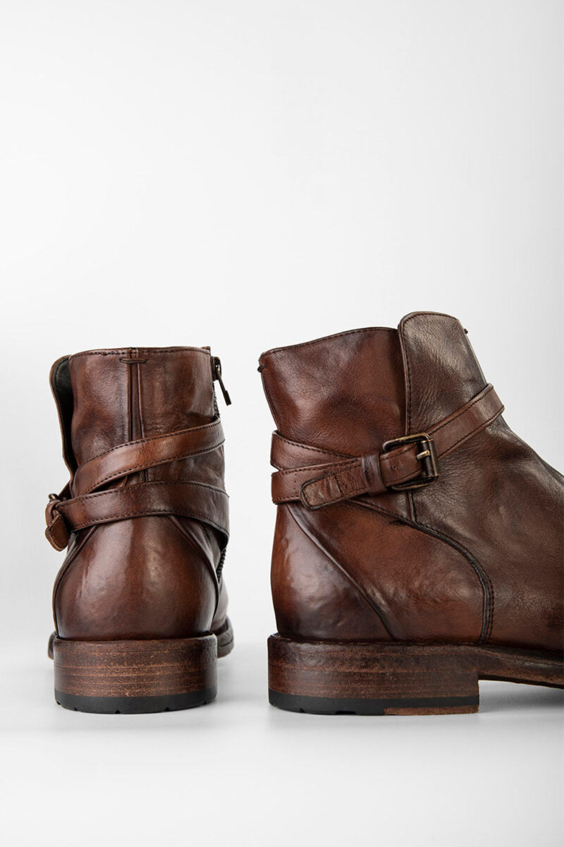 EYTON rich-brown laceless ankle boots. - Image 12