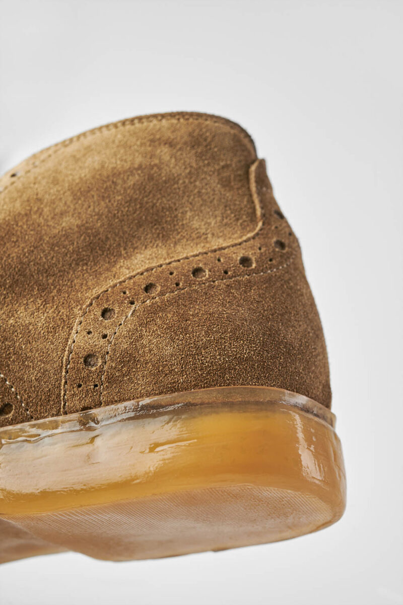 HAMPTON desert-brown suede brogue chukka boots. - Image 4