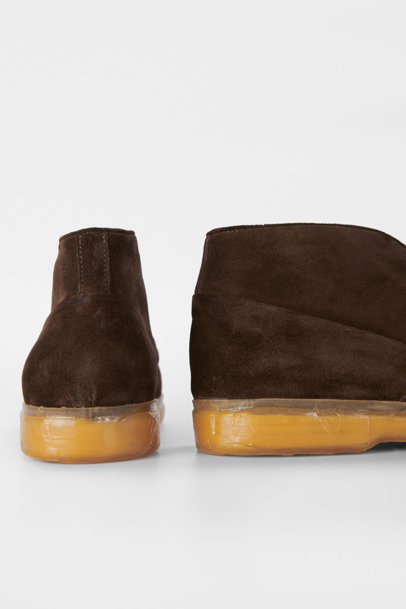 HAMPTON java-brown suede chukka boots. - Image 5