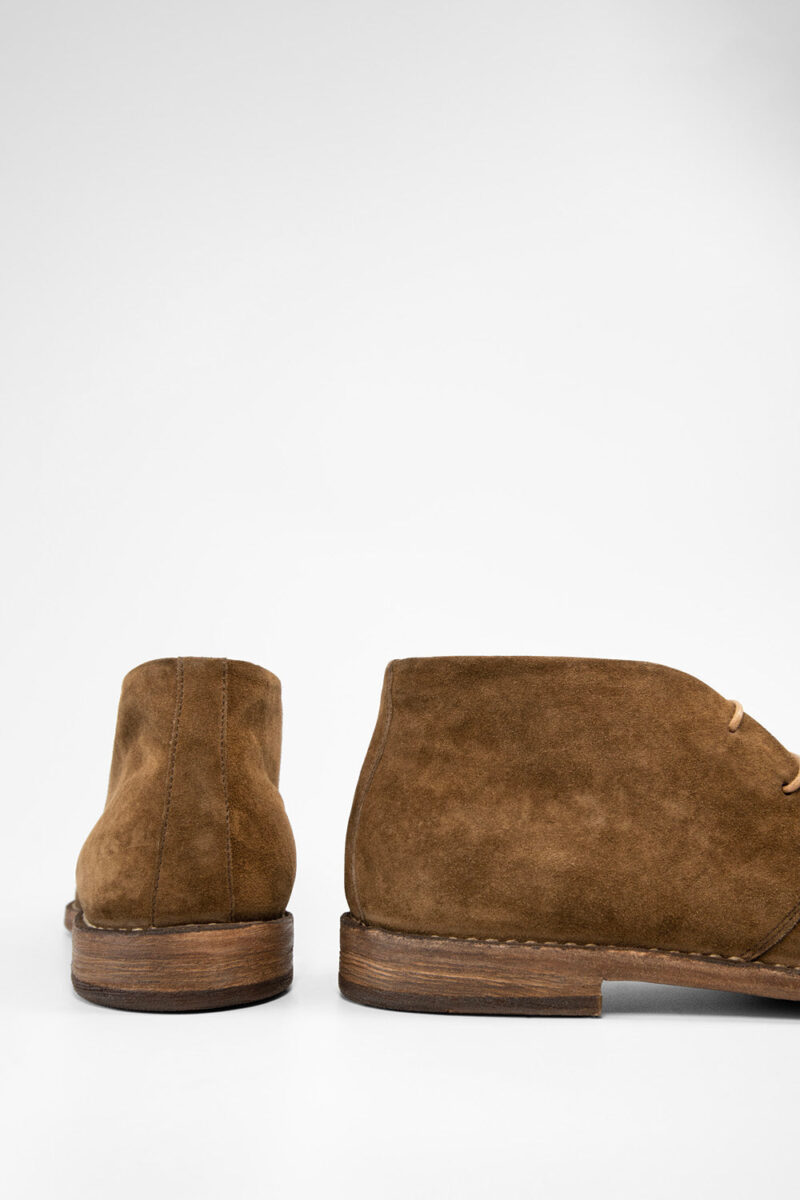 HAVEN desert-dust suede chukka boots. - Image 8