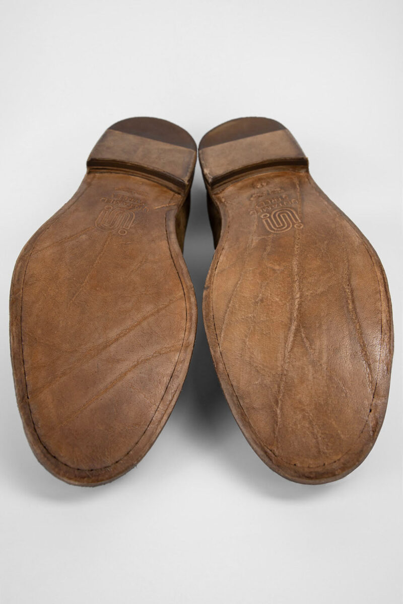 HAVEN desert-dust suede chukka boots. - Image 5