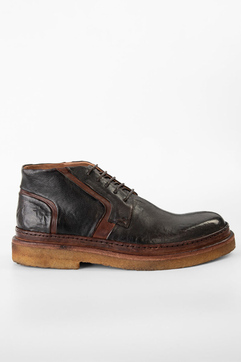 HOVE espresso-black welted chukka boots.