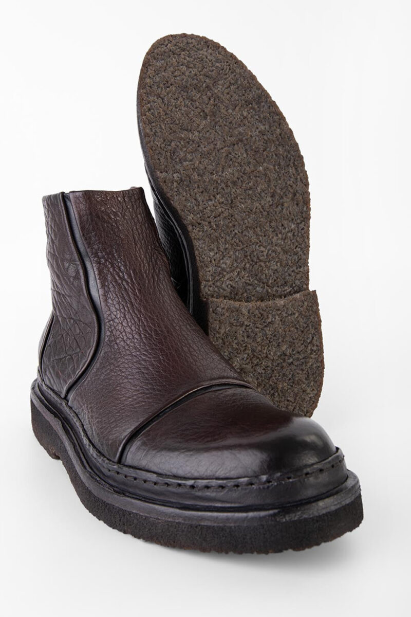 HOVE cigar-brown grained welted laceless ankle boots. - Image 3