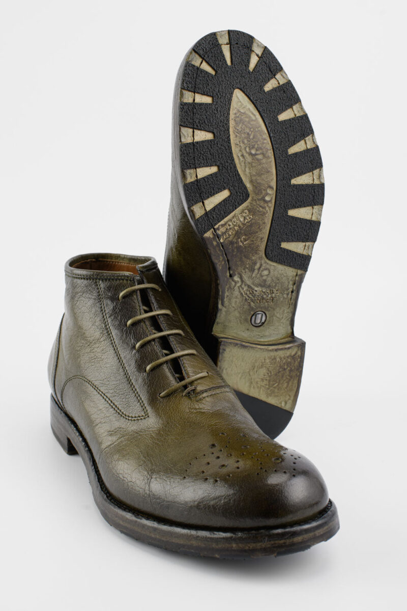 ASTON hunter-green chukka boots. - Image 3