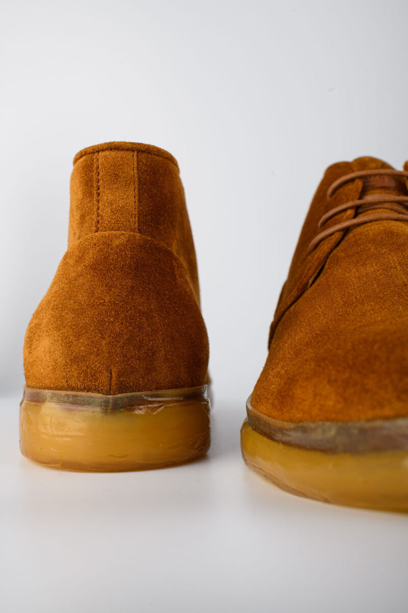 HAMPTON canyon-dust suede chukka boots. - Image 6