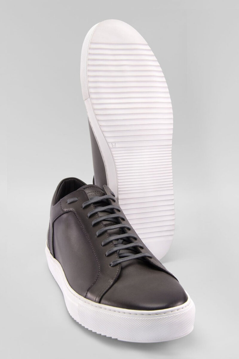 SOHO aluminium-grey patina sneakers. - Image 5