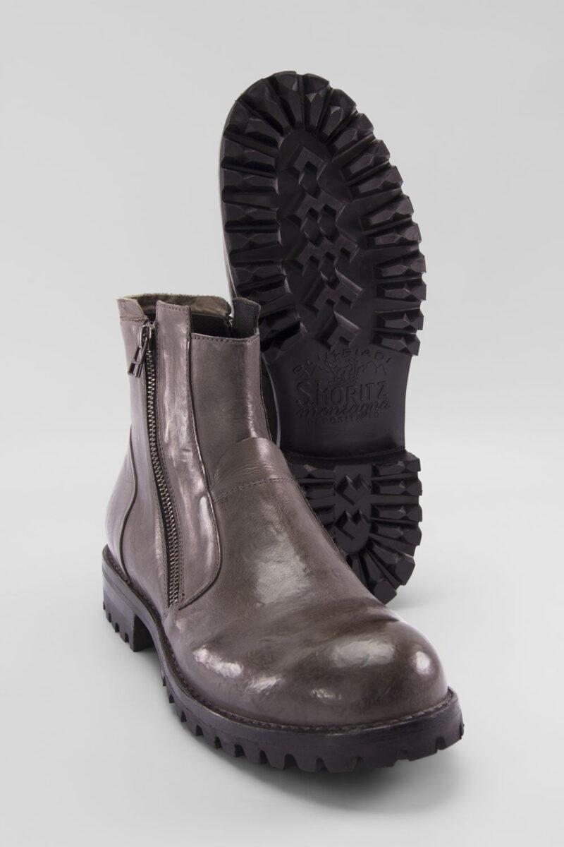 CAMDEN iron-grey ankle boots. - Image 3