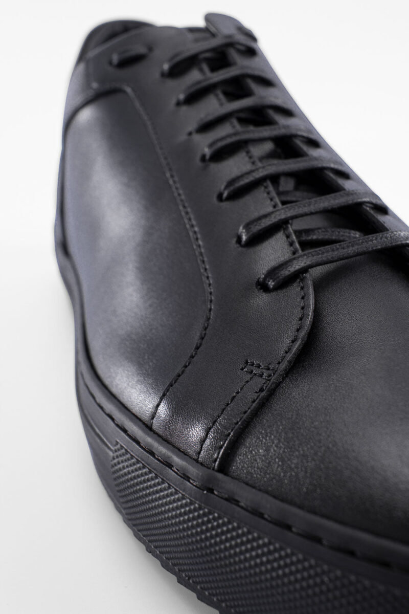 SOHO urban-black sneakers. - Image 11