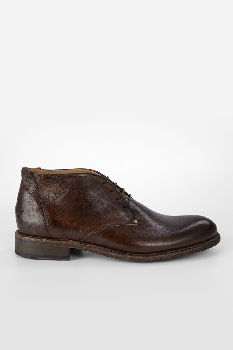 KNIGHTON noble-brown chukka boots.