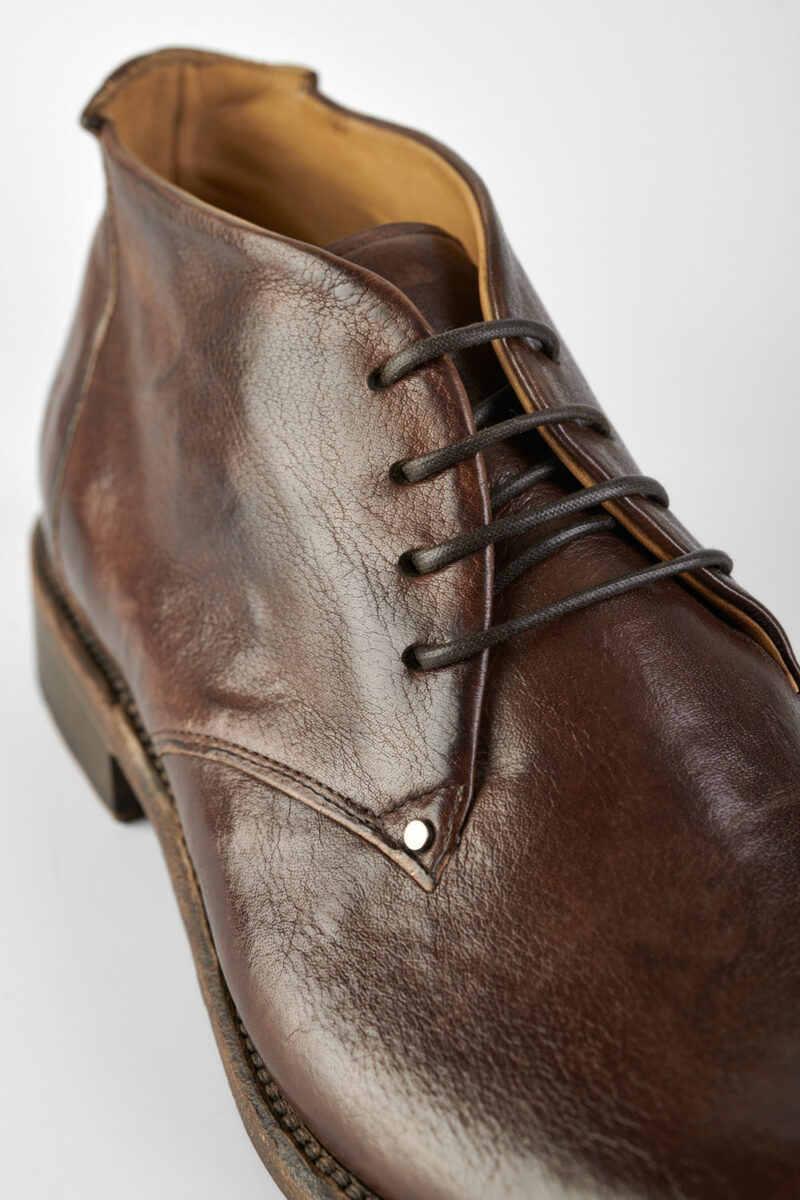 KNIGHTON noble-brown chukka boots. - Image 7