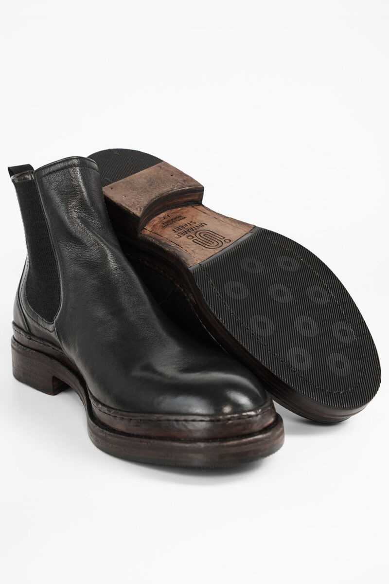 LAMBETH jet-black welted chelsea boots. - Image 3