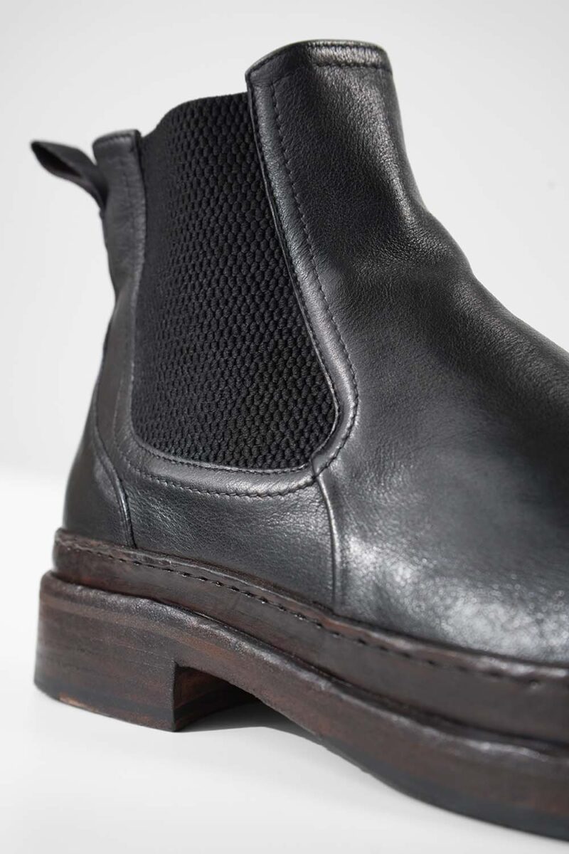 LAMBETH jet-black welted chelsea boots. - Image 5