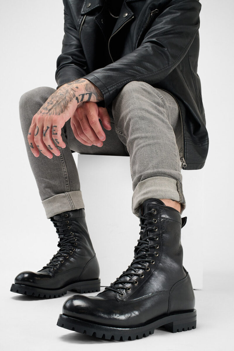 CAMDEN jet-black military boots. - Image 3