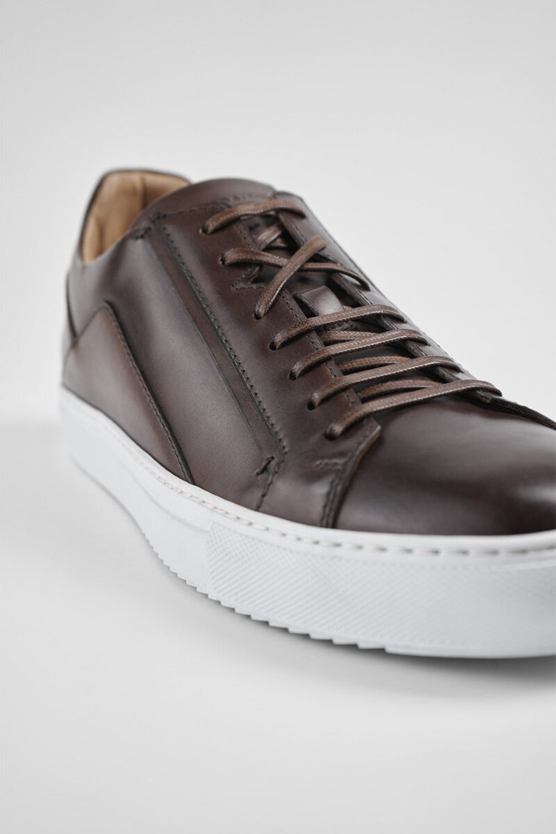 SKYE noble-brown triple stitched patina sneakers. - Image 3