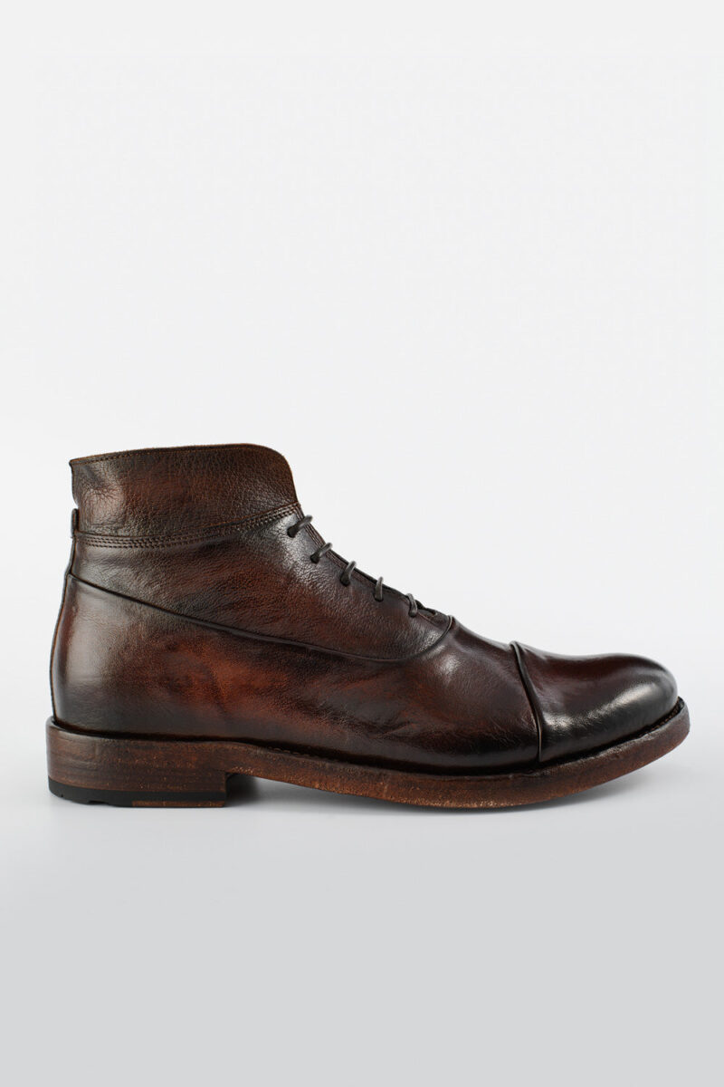 SLOANE raw-brown chukka boots.