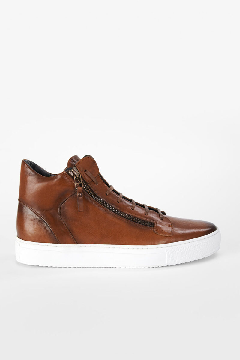 SOHO ROGUE cognac distressed high sneakers.