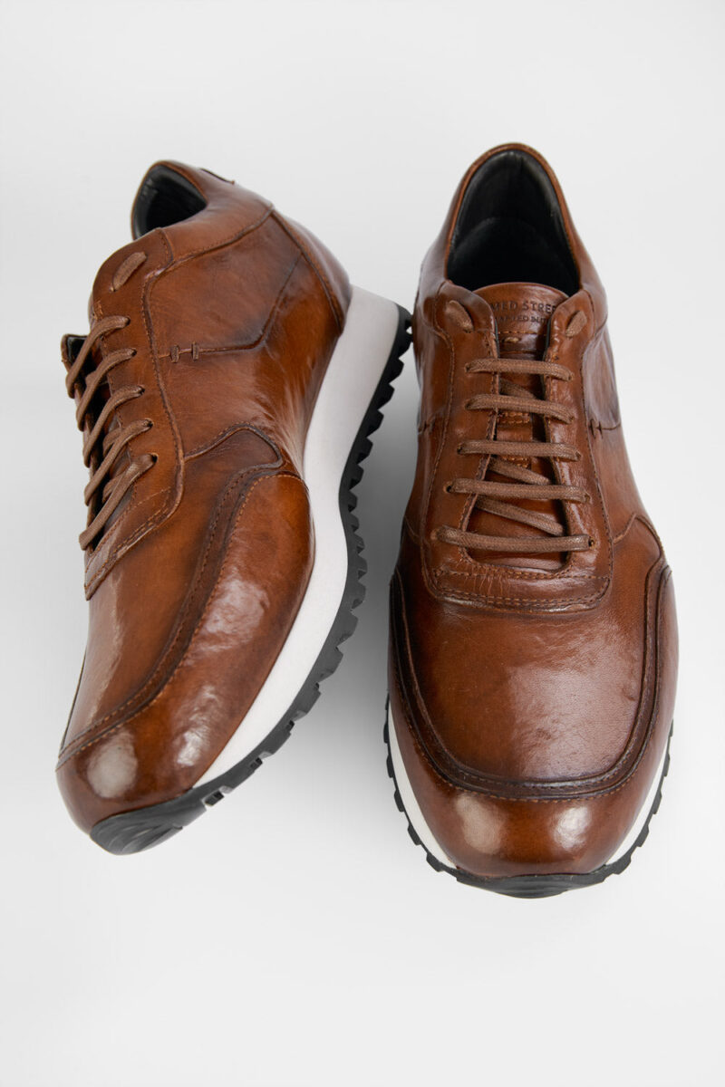 SOHO ROGUE cognac distressed runners. - Image 4