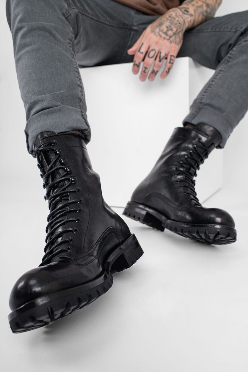 CAMDEN tar-black military boots. - Image 7