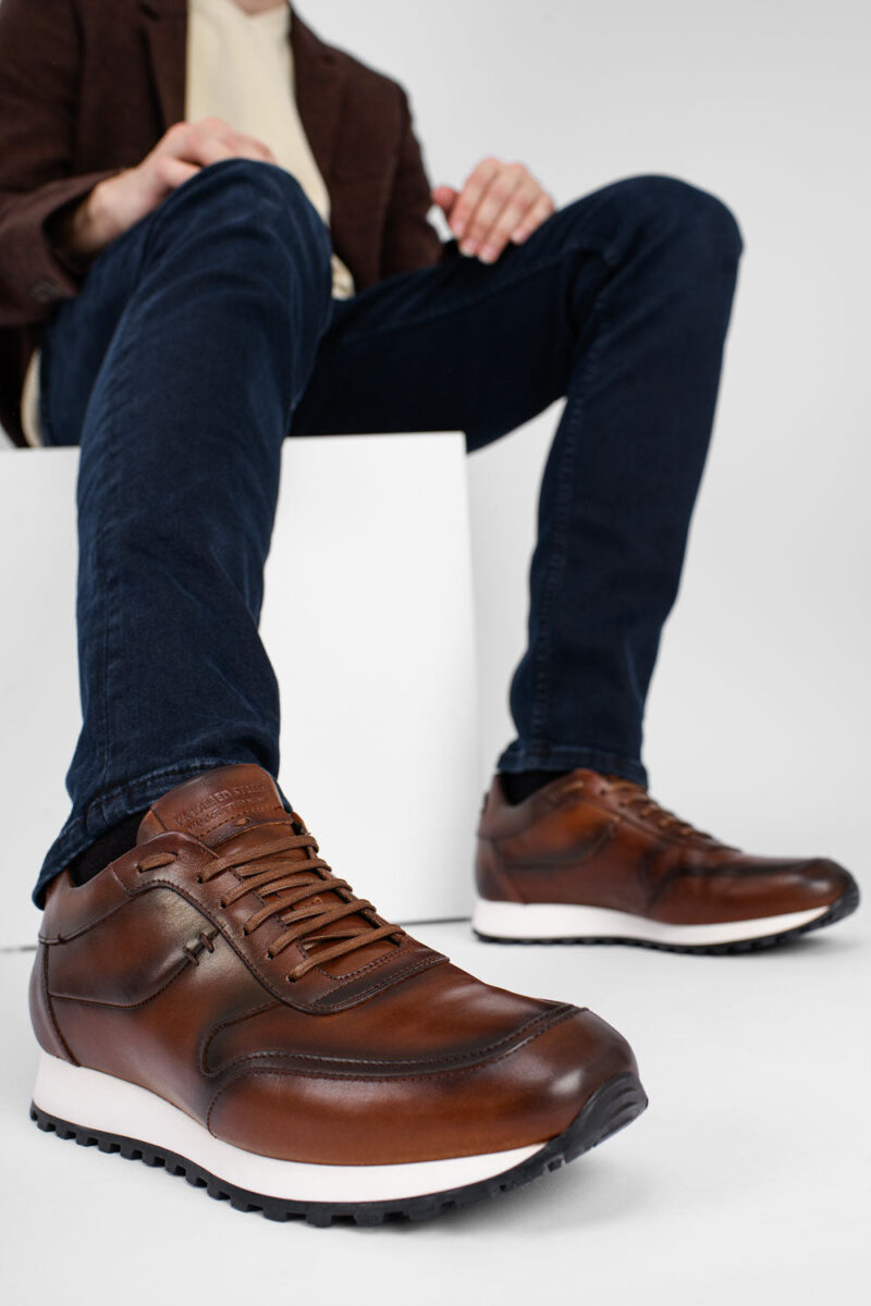 SOHO cocoa-brown patina runners. - Image 2