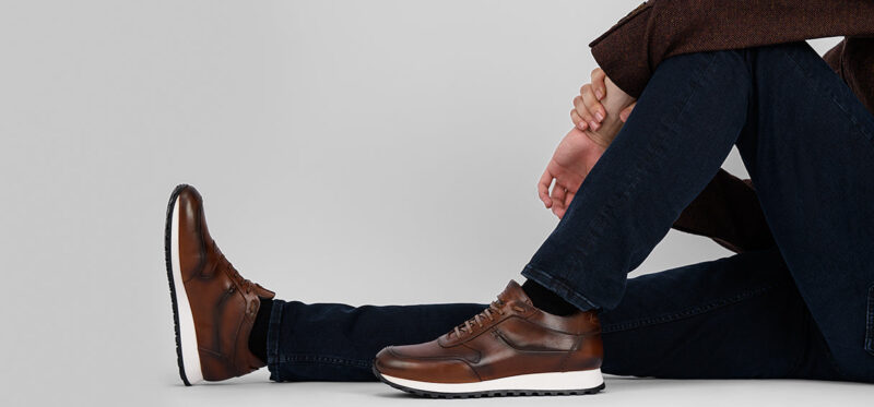 SOHO cocoa-brown patina runners. - Image 14