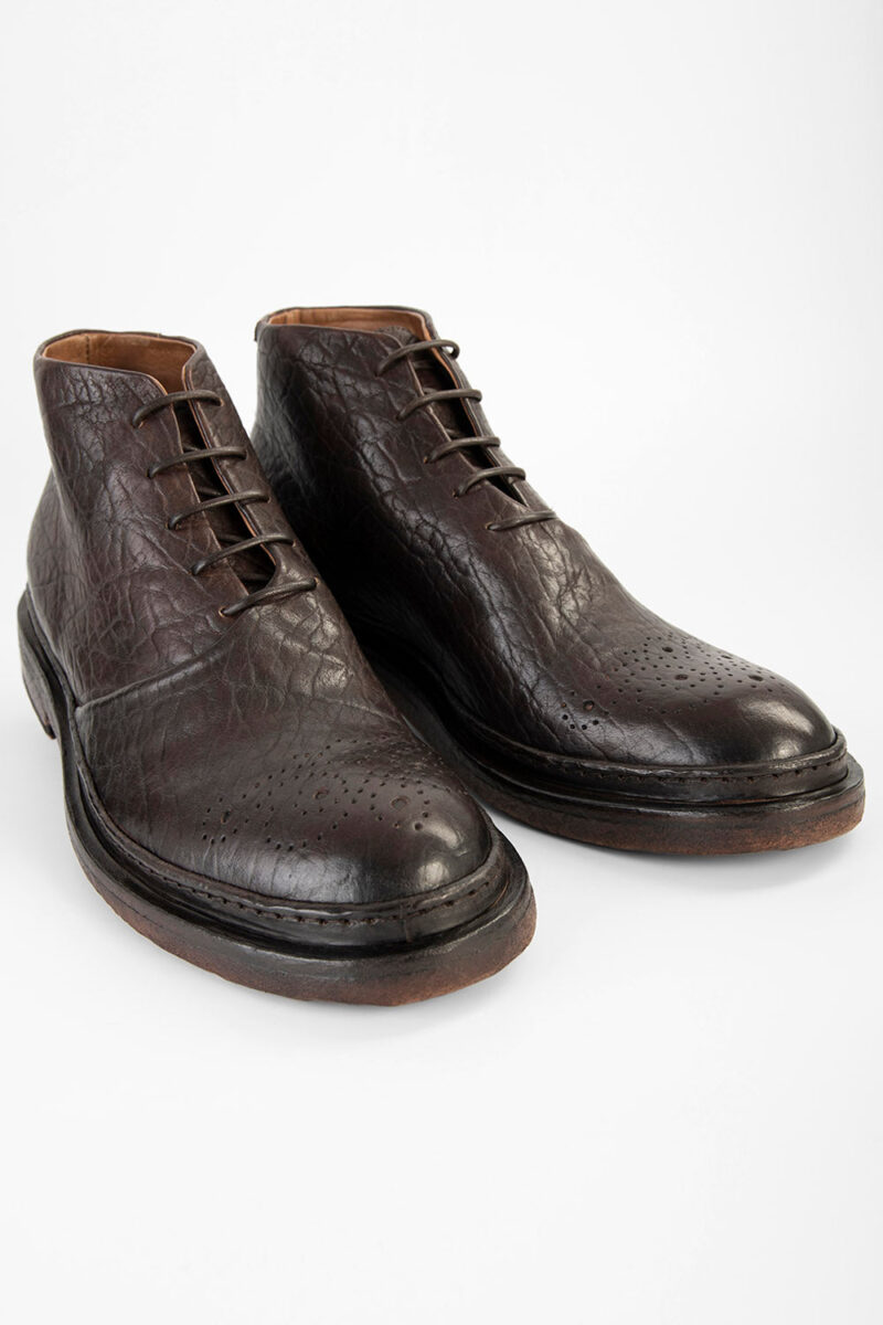 YORK cigar-brown grained welted chukka boots. - Image 3